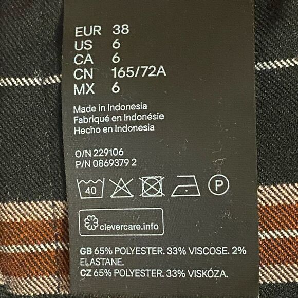 H&M Divided Plaid Mini Skirt Womens Size 6 Side Zip Closure Pleated - Picture 6 of 6